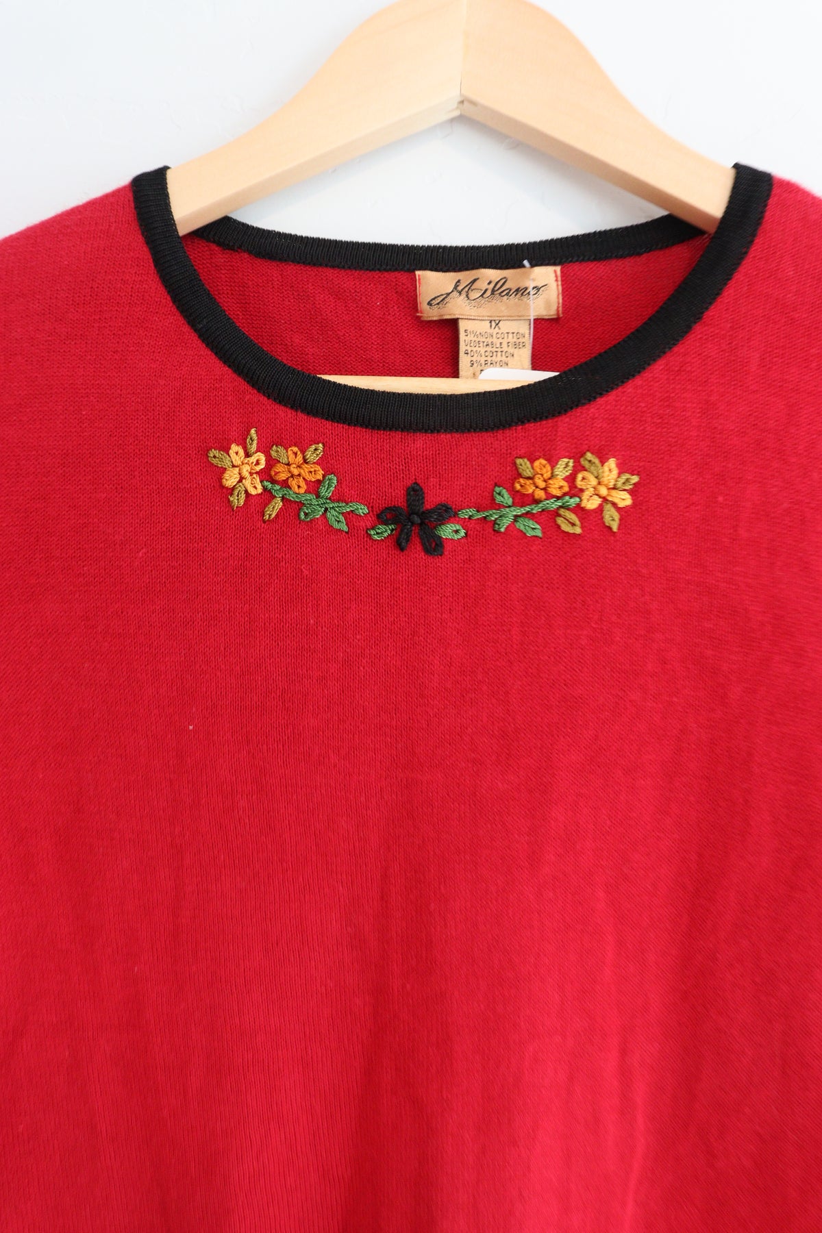 Red short sleeve sweater MEDIUM