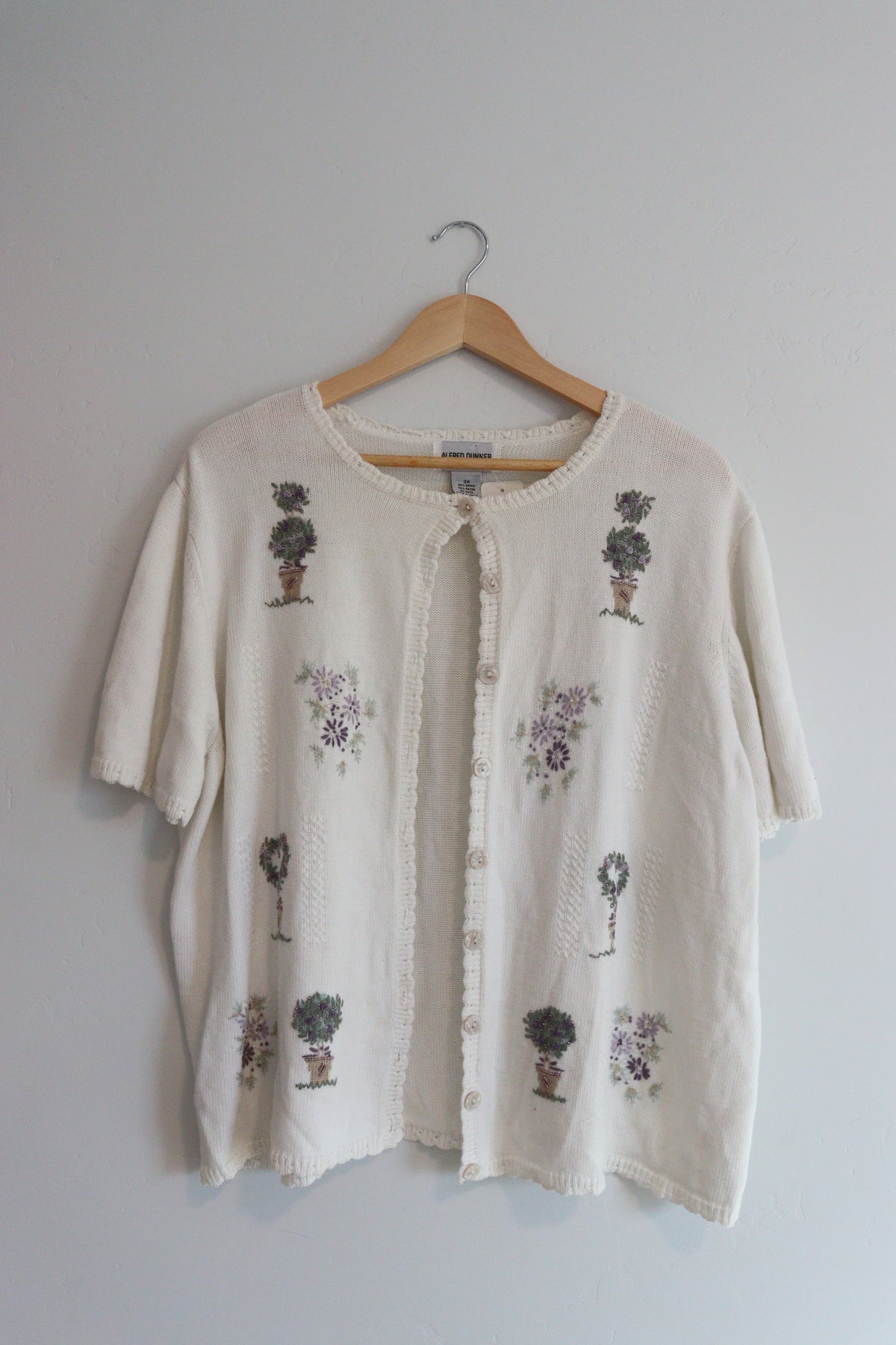 Vintage short sleeve cardi with purple detailing 2XL