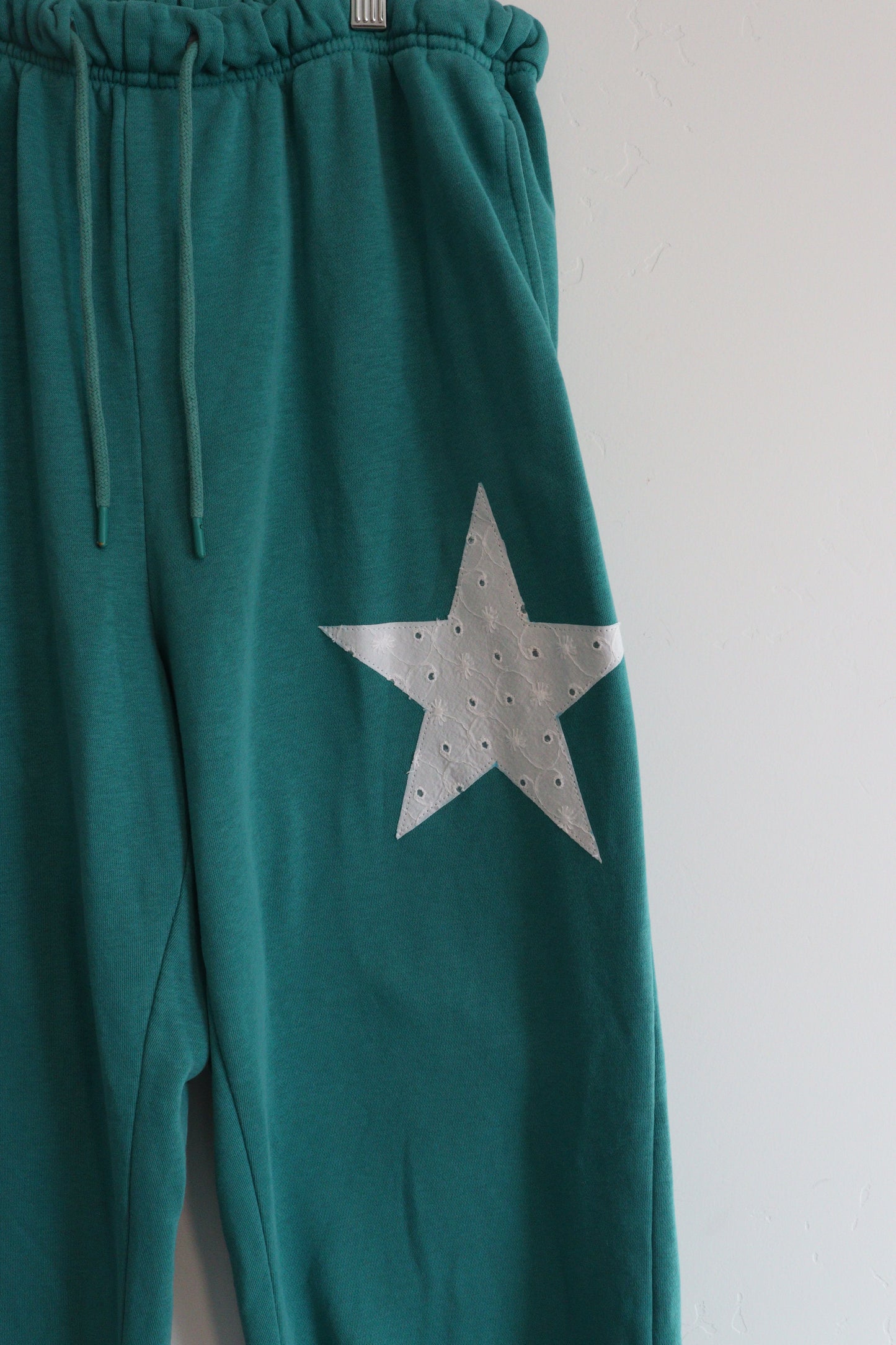 Green sweats with lace stars LARGE