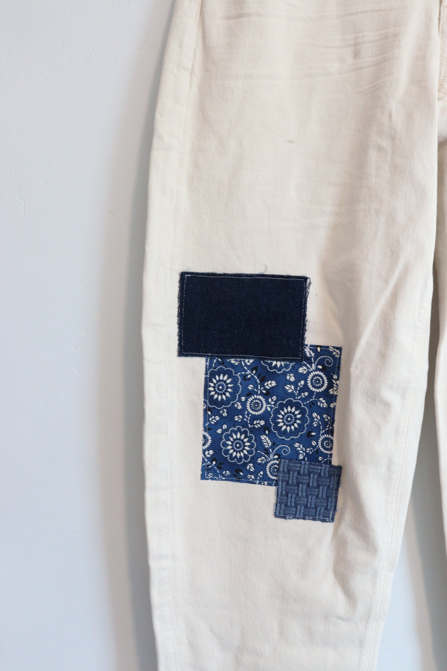White barrel jean with blue patchwork SIZE 2