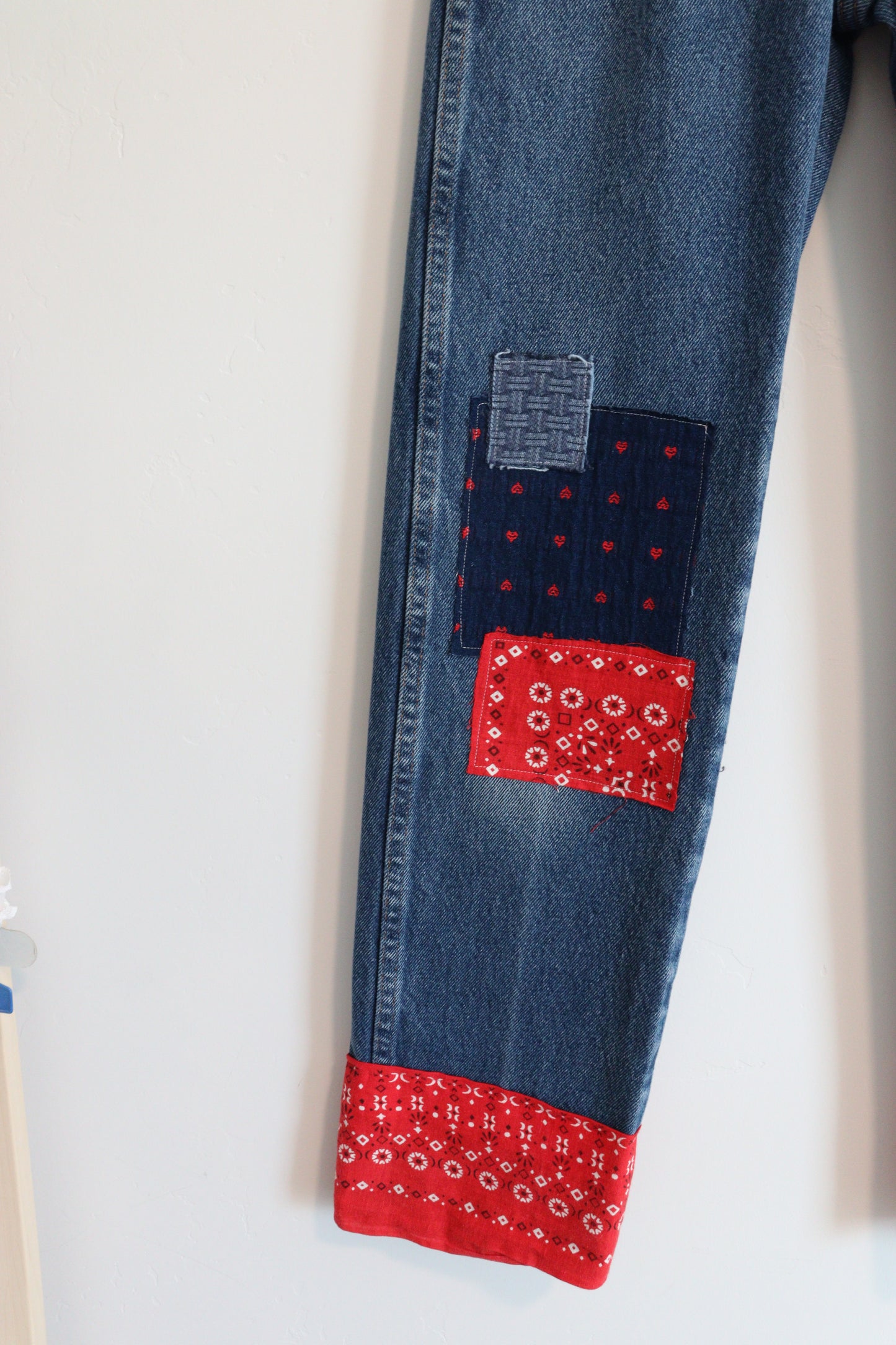 Red & blue patchwork jeans SIZE 28