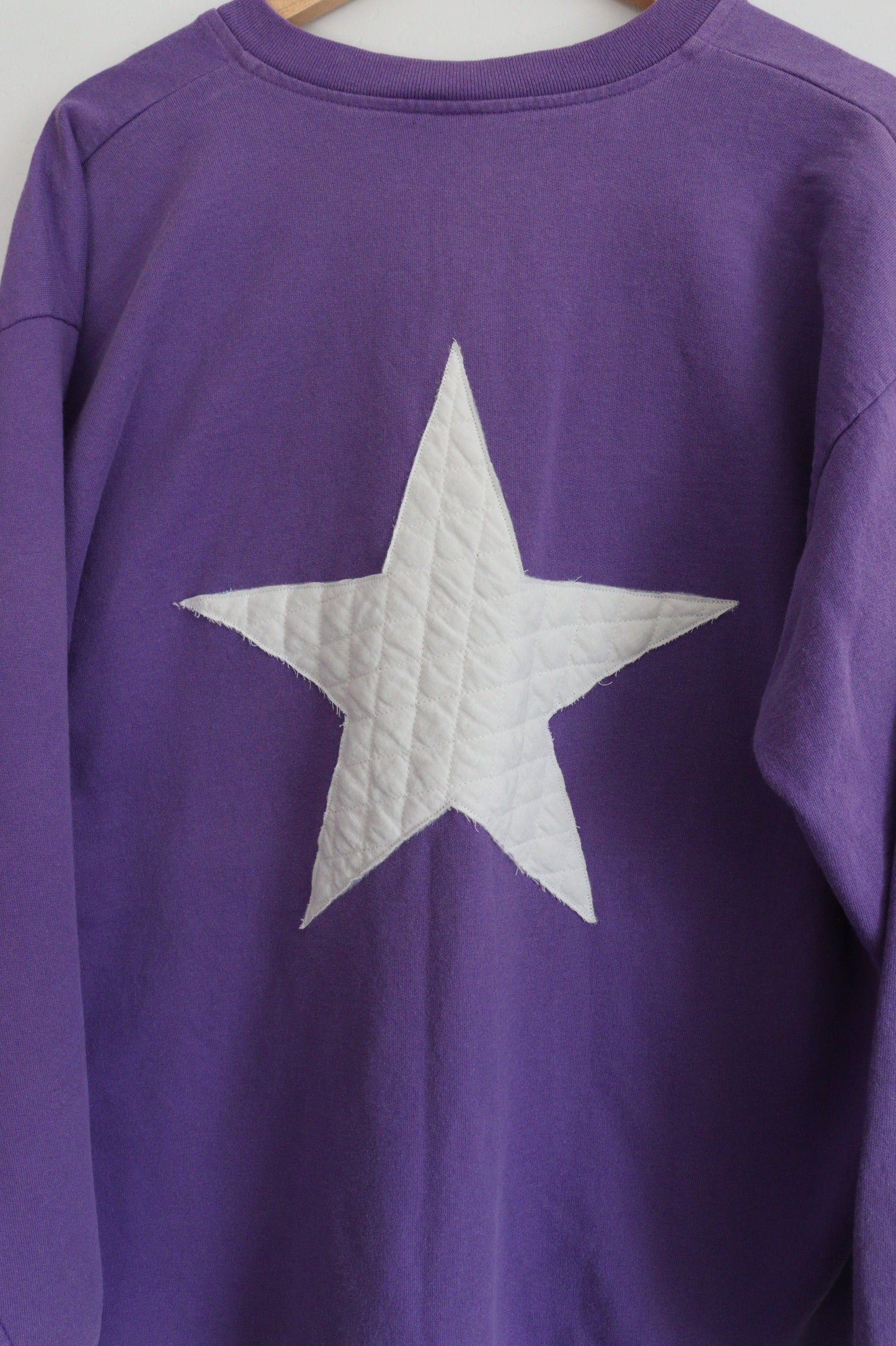 Quilted star sweatshirt LARGE