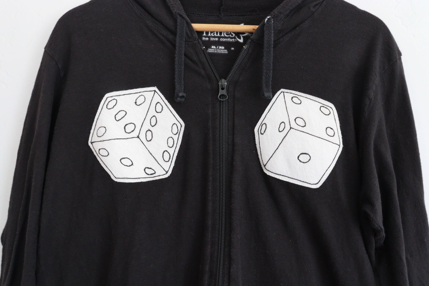 Dice boobs zip up MEDIUM