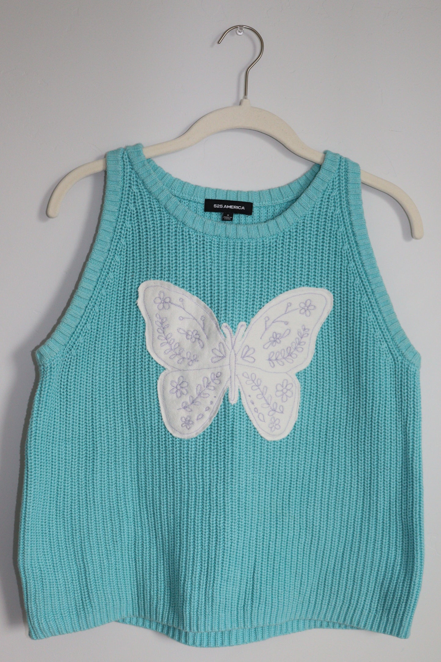 White denim butterfly sweater vest SMALL