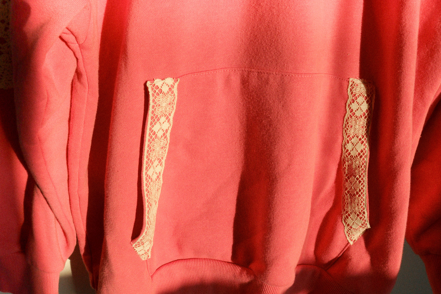 Doily pink hoodie MEDIUM
